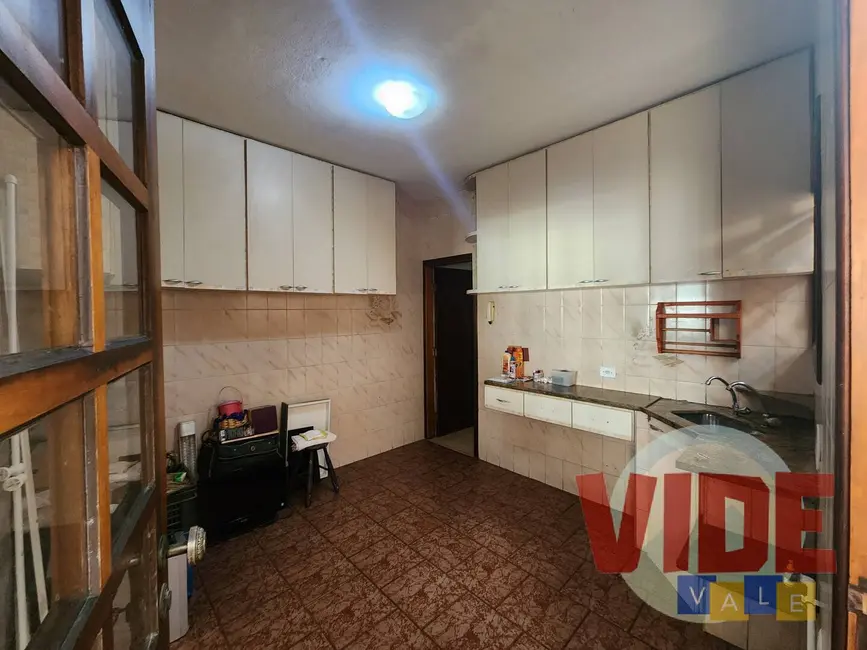 Foto 9 de Casa com 3 quartos à venda, 150m2 em Sao Jose Dos Campos - SP