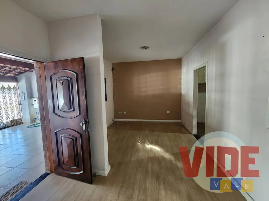 Foto 4 de Casa com 3 quartos à venda, 150m2 em Sao Jose Dos Campos - SP