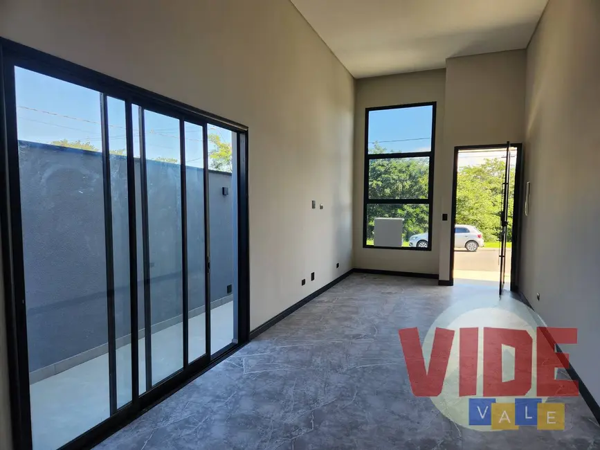 Foto 4 de Casa de Condomínio com 3 quartos à venda, 270m2 em Cacapava - SP