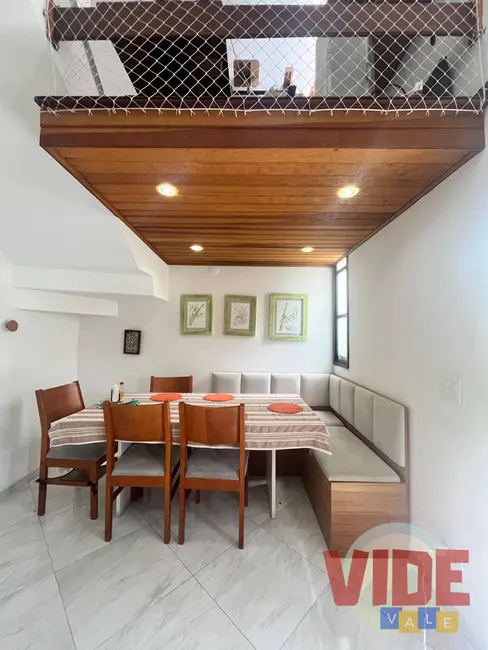Foto 5 de Casa de Condomínio com 3 quartos à venda, 176m2 em Sao Jose Dos Campos - SP