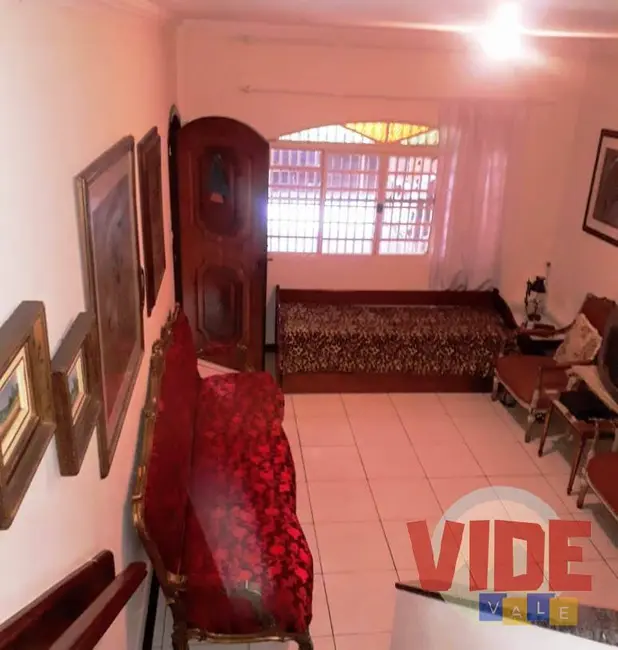 Sobrado com 4 quartos à venda, 198m2 em Sao Jose Dos Campos - SP - imagem 9 Foto 9 de Sobrado com 4 quartos à venda, 198m2 em Sao Jose Dos Campos - SP