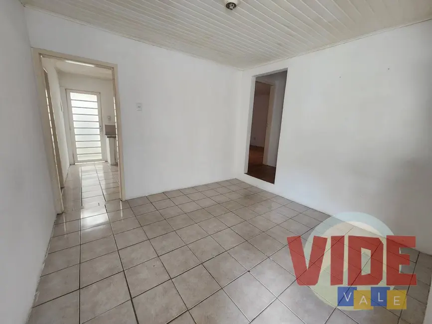 Foto 4 de Casa com 6 quartos à venda, 250m2 em Sao Jose Dos Campos - SP