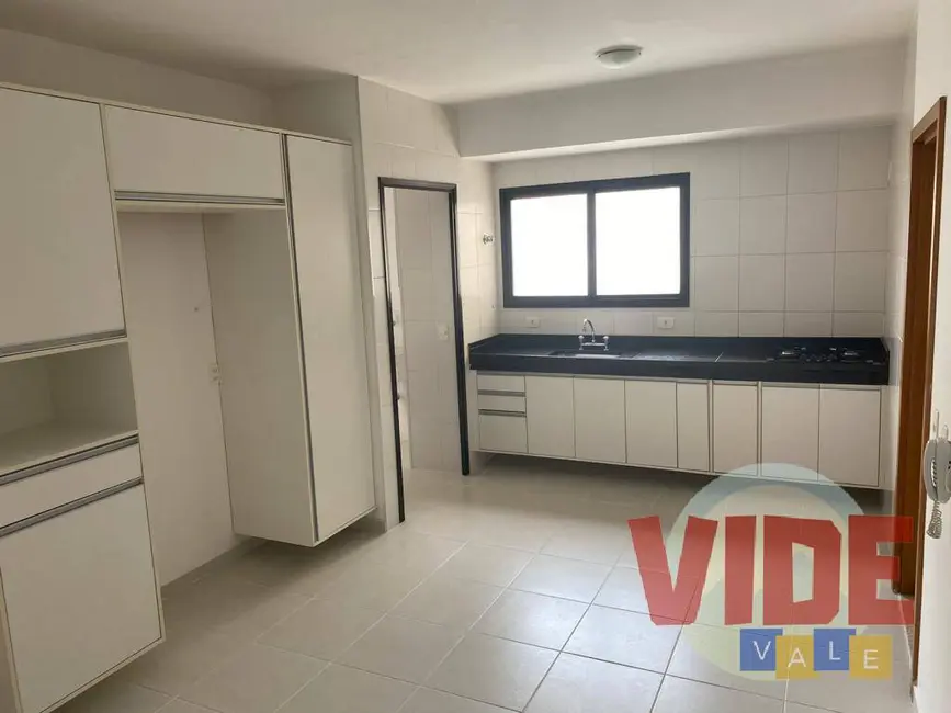 Apartamento com 4 quartos à venda, 157m2 em Sao Jose Dos Campos - SP - imagem 6 Foto 6 de Apartamento com 4 quartos à venda, 157m2 em Sao Jose Dos Campos - SP