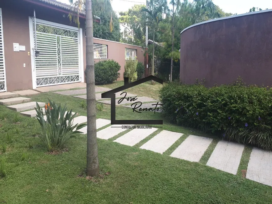 Chácara com 4 quartos à venda, 500m2 em Colinas do Mosteiro de Itaici, Indaiatuba - SP - imagem 3 Foto 3 de Chácara com 4 quartos à venda, 500m2 em Colinas do Mosteiro de Itaici, Indaiatuba - SP