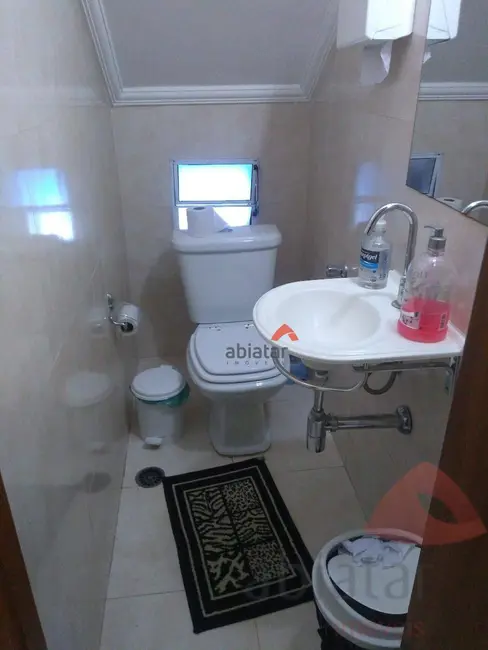 Casa com 3 quartos à venda, 150m2 em Cidade Intercap, Taboao Da Serra - SP - imagem 3 Foto 3 de Casa com 3 quartos à venda, 150m2 em Cidade Intercap, Taboao Da Serra - SP