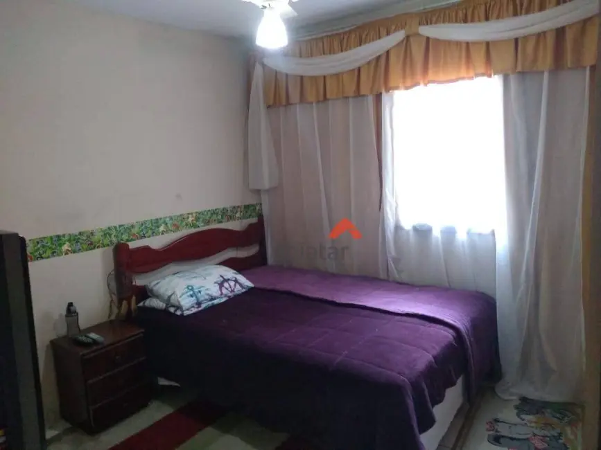 Foto 4 de Sobrado com 3 quartos à venda, 125m2 em Parque Monte Alegre, Taboao Da Serra - SP