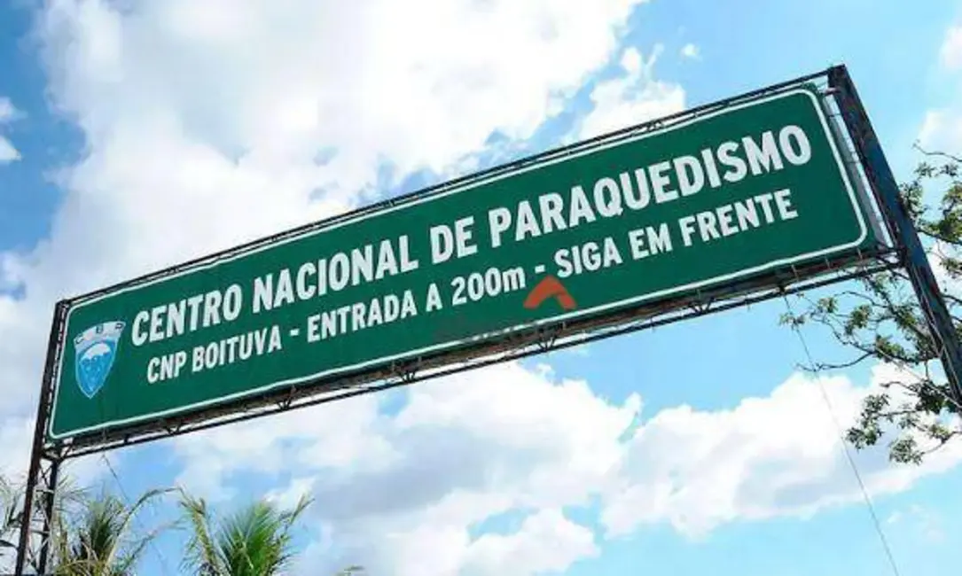 Foto 5 de Chácara com 3 quartos à venda, 347m2 em Boituva - SP