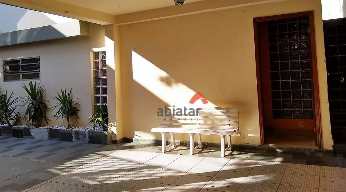 Foto 3 de Sobrado com 4 quartos à venda, 250m2 em Jardim Ouro Preto, Taboao Da Serra - SP