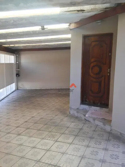 Sobrado com 4 quartos à venda, 200m2 em Jardim Taboão, São Paulo - SP - imagem 6 Foto 6 de Sobrado com 4 quartos à venda, 200m2 em Jardim Taboão, São Paulo - SP