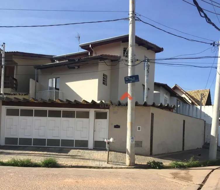 Foto 2 de Sobrado com 4 quartos à venda, 200m2 em Jardim Taboão, São Paulo - SP