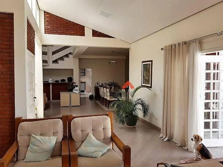 Foto 3 de Sobrado com 5 quartos à venda, 345m2 em Parque Monte Alegre, Taboao Da Serra - SP