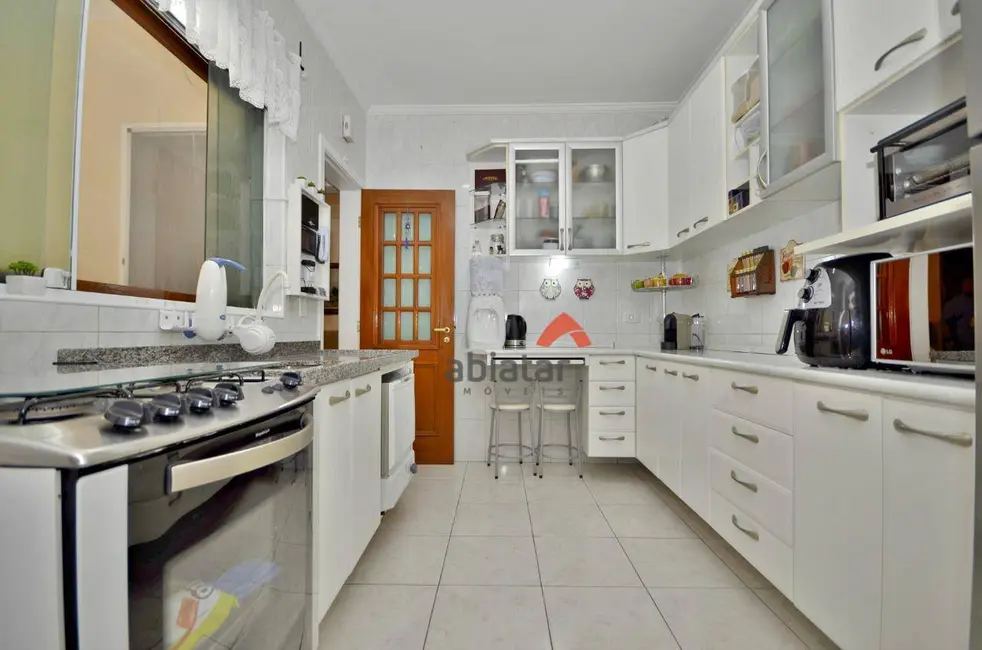 Sobrado com 3 quartos à venda, 200m2 em Jardim Monte Kemel, São Paulo - SP - imagem 3 Foto 3 de Sobrado com 3 quartos à venda, 200m2 em Jardim Monte Kemel, São Paulo - SP