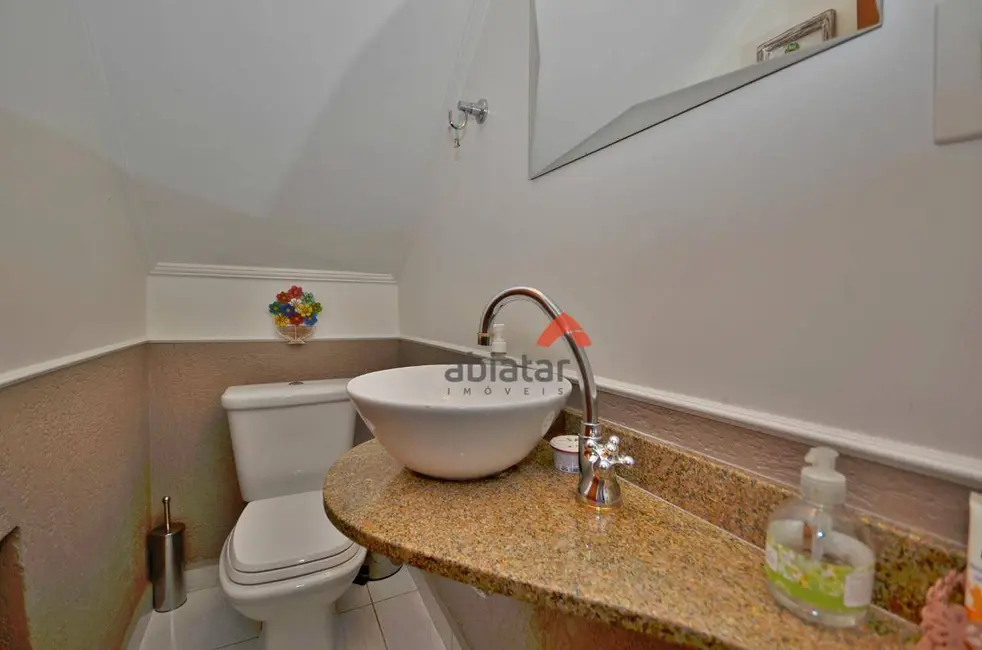 Sobrado com 3 quartos à venda, 200m2 em Jardim Monte Kemel, São Paulo - SP - imagem 4 Foto 4 de Sobrado com 3 quartos à venda, 200m2 em Jardim Monte Kemel, São Paulo - SP