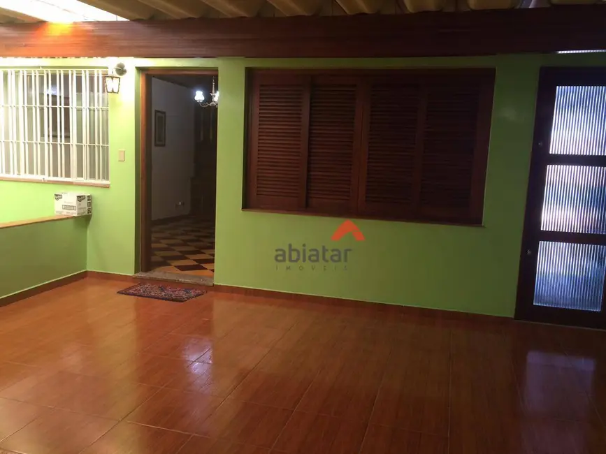 Foto 1 de Casa com 2 quartos à venda, 140m2 em Jardim Leme, Taboao Da Serra - SP