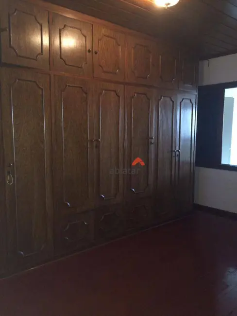 Casa com 2 quartos à venda, 140m2 em Jardim Leme, Taboao Da Serra - SP - imagem 9 Foto 9 de Casa com 2 quartos à venda, 140m2 em Jardim Leme, Taboao Da Serra - SP