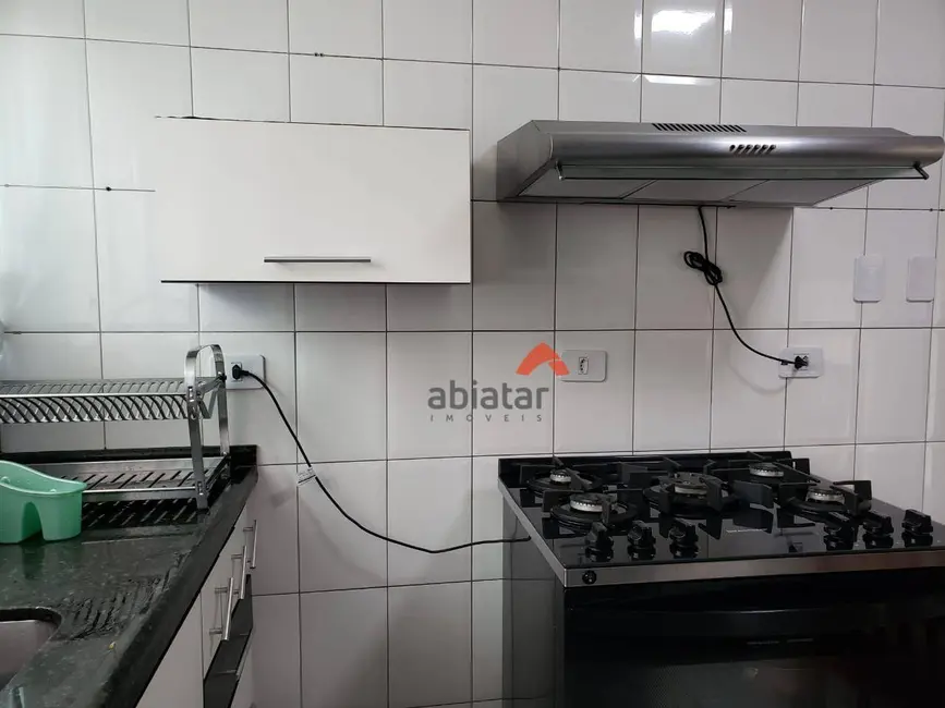 Foto 2 de Casa com 2 quartos à venda, 150m2 em Jardim Sarah, São Paulo - SP