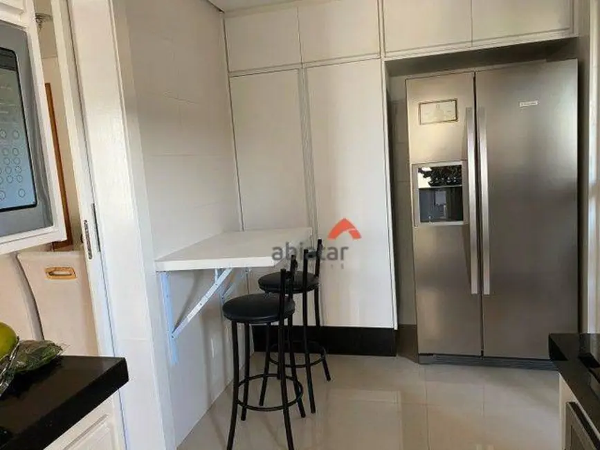 Apartamento com 3 quartos à venda, 100m2 em Jardim Wanda, Taboao Da Serra - SP - imagem 9 Foto 9 de Apartamento com 3 quartos à venda, 100m2 em Jardim Wanda, Taboao Da Serra - SP