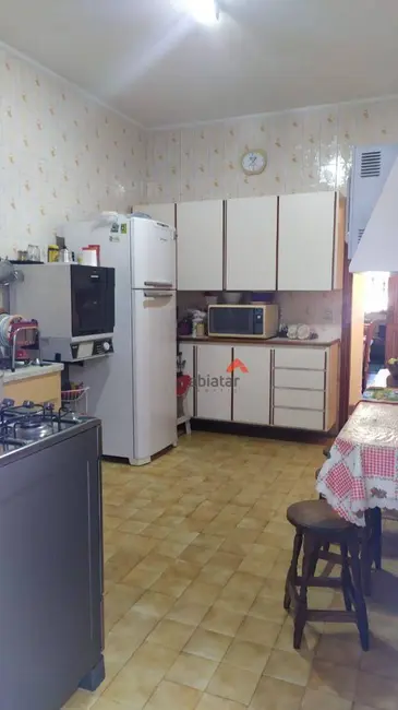 Sobrado com 2 quartos à venda, 109m2 em Parque Assunção, Taboao Da Serra - SP - imagem 7 Foto 7 de Sobrado com 2 quartos à venda, 109m2 em Parque Assunção, Taboao Da Serra - SP