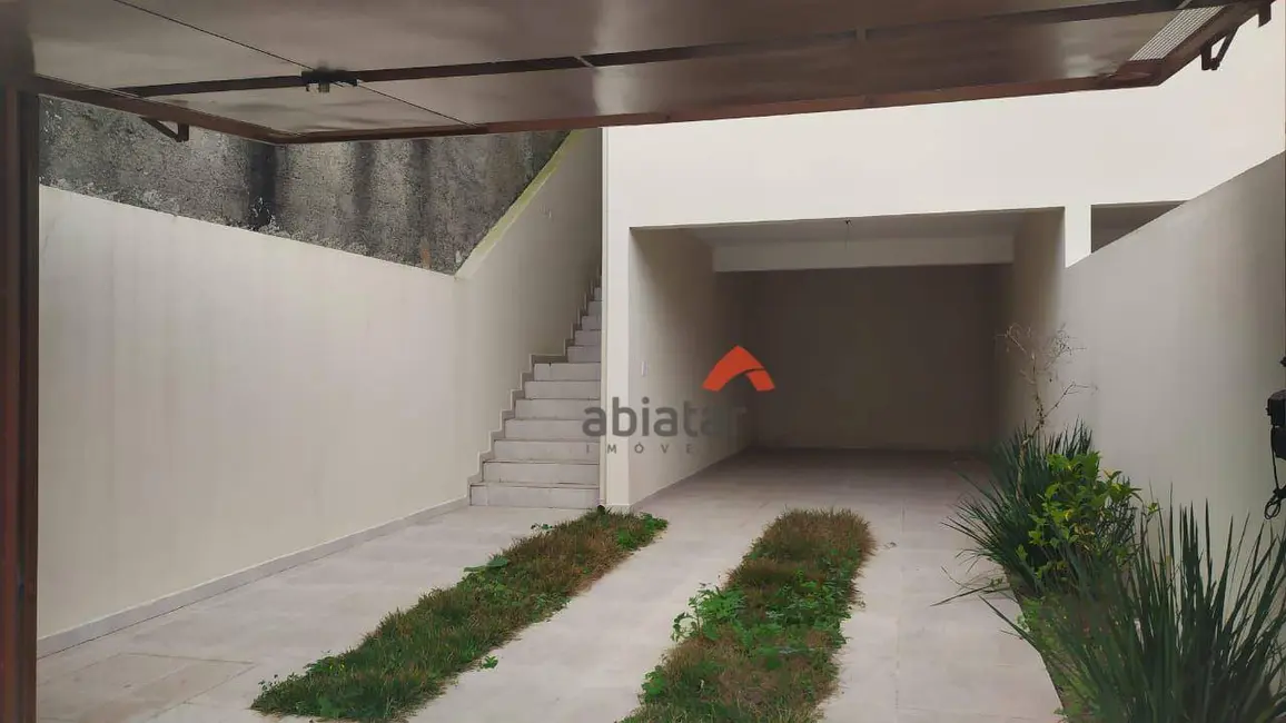 Foto 3 de Sobrado com 3 quartos à venda, 275m2 em Jardim América, Taboao Da Serra - SP