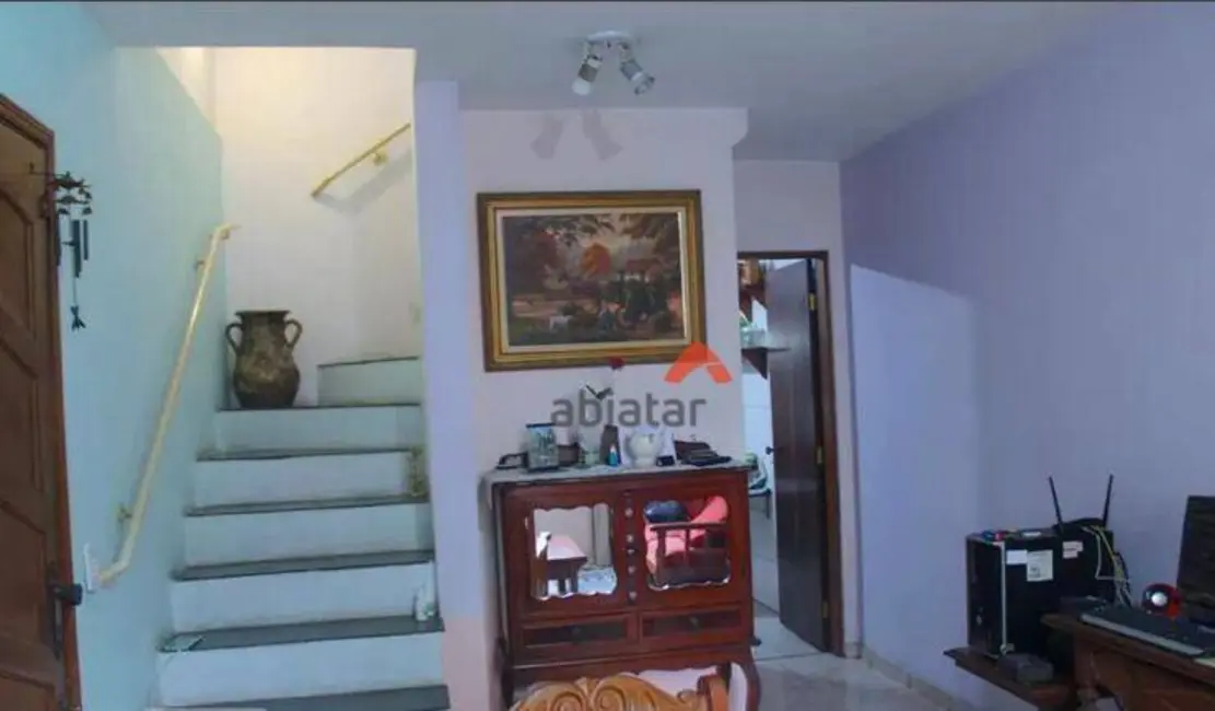 Sobrado com 2 quartos à venda, 136m2 em Parque Monte Alegre, Taboao Da Serra - SP - imagem 2 Foto 2 de Sobrado com 2 quartos à venda, 136m2 em Parque Monte Alegre, Taboao Da Serra - SP