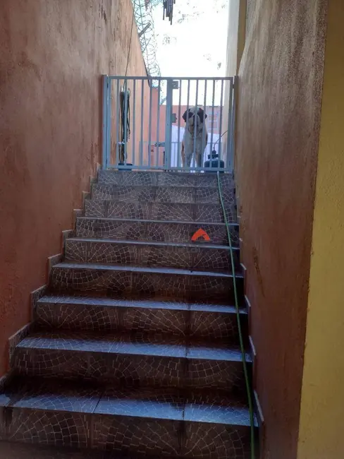 Foto 2 de Sobrado com 3 quartos à venda, 200m2 em Parque Assunção, Taboao Da Serra - SP