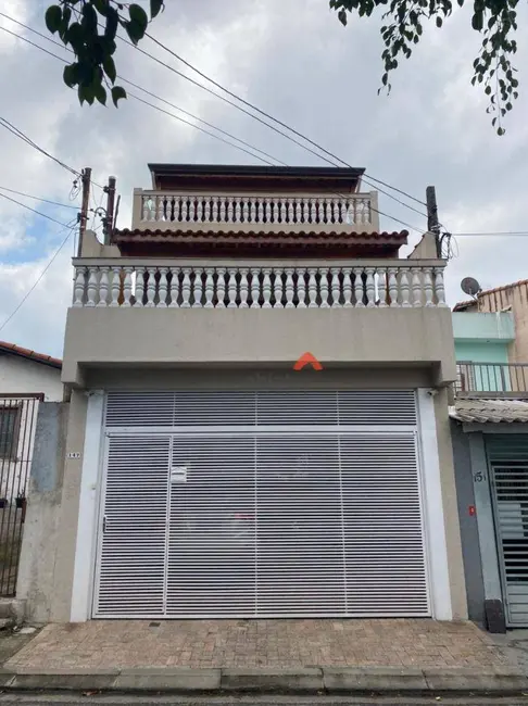 Sobrado com 3 quartos à venda, 294m2 em Jardim Maria Rosa, Taboao Da Serra - SP - imagem 7 Foto 7 de Sobrado com 3 quartos à venda, 294m2 em Jardim Maria Rosa, Taboao Da Serra - SP