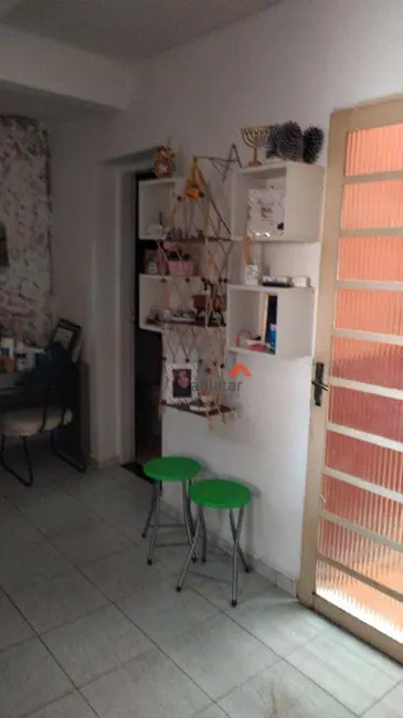 Foto 6 de Sobrado com 5 quartos à venda, 180m2 em Jardim Mituzi, Taboao Da Serra - SP