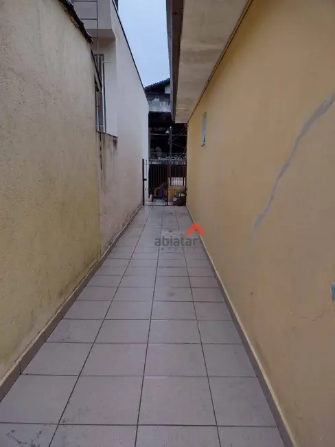 Casa com 3 quartos à venda, 271m2 em Jardim Maria Rosa, Taboao Da Serra - SP - imagem 5 Foto 5 de Casa com 3 quartos à venda, 271m2 em Jardim Maria Rosa, Taboao Da Serra - SP