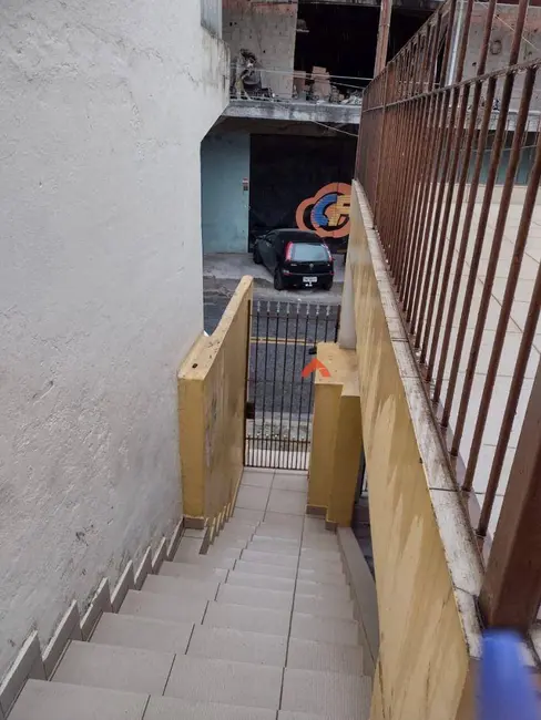 Casa com 3 quartos à venda, 271m2 em Jardim Maria Rosa, Taboao Da Serra - SP - imagem 3 Foto 3 de Casa com 3 quartos à venda, 271m2 em Jardim Maria Rosa, Taboao Da Serra - SP