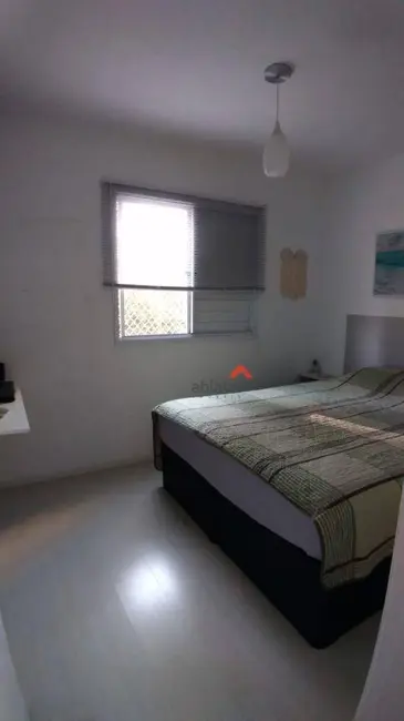 Foto 5 de Apartamento com 2 quartos à venda, 48m2 em Jardim Henriqueta, Taboao Da Serra - SP