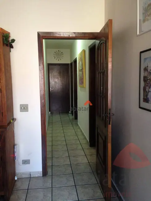 Foto 8 de Casa com 3 quartos à venda, 256m2 em Parque Assunção, Taboao Da Serra - SP