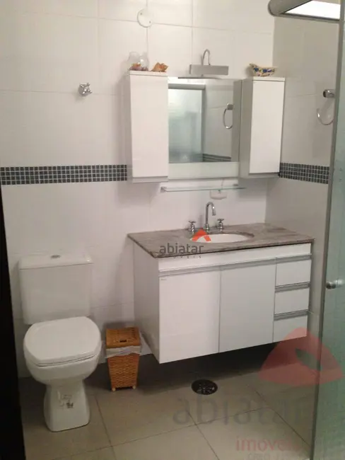 Foto 3 de Casa com 3 quartos à venda, 256m2 em Parque Assunção, Taboao Da Serra - SP