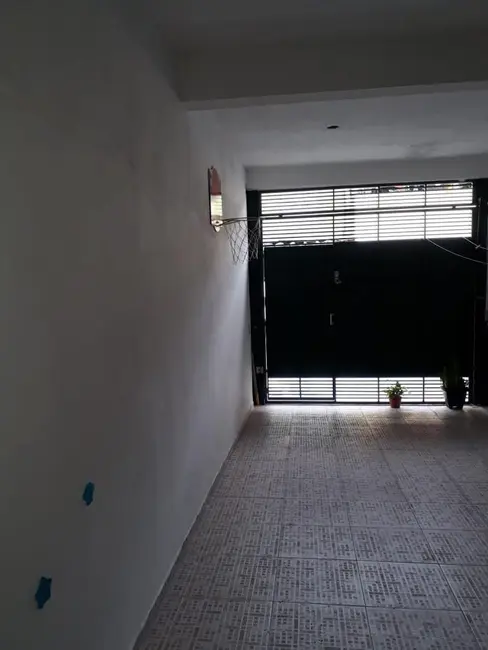 Foto 3 de Sobrado com 2 quartos à venda, 120m2 em Jardim Guaciara, Taboao Da Serra - SP