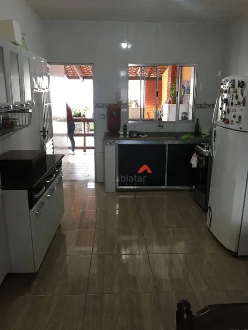 Foto 9 de Casa com 1 quarto à venda, 250m2 em Itanhaem - SP