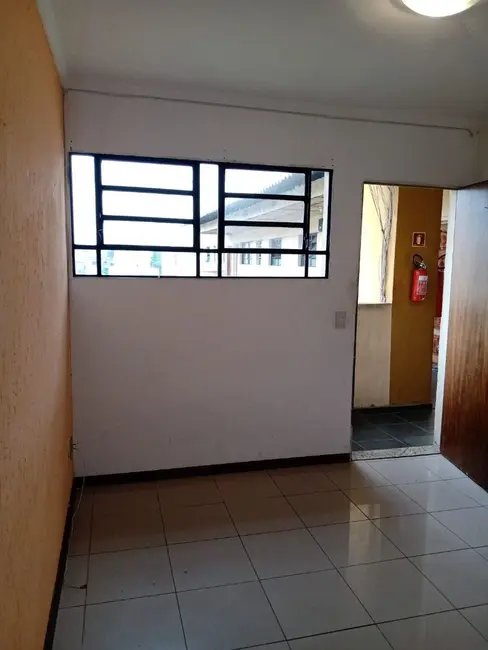 Foto 2 de Apartamento com 2 quartos à venda, 53m2 em Conjunto Habitacional Parque Valo Velho II, São Paulo - SP