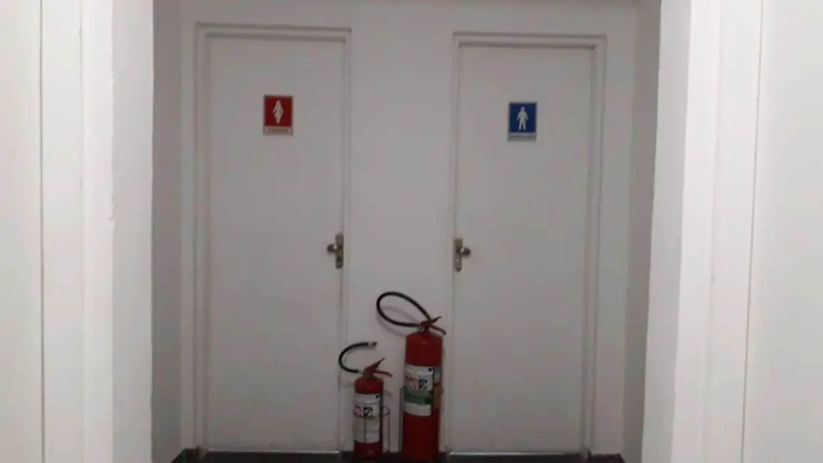 Sala Comercial para alugar, 20m2 em Jardim Maria Rosa, Taboao Da Serra - SP - imagem 6 Foto 6 de Sala Comercial para alugar, 20m2 em Jardim Maria Rosa, Taboao Da Serra - SP