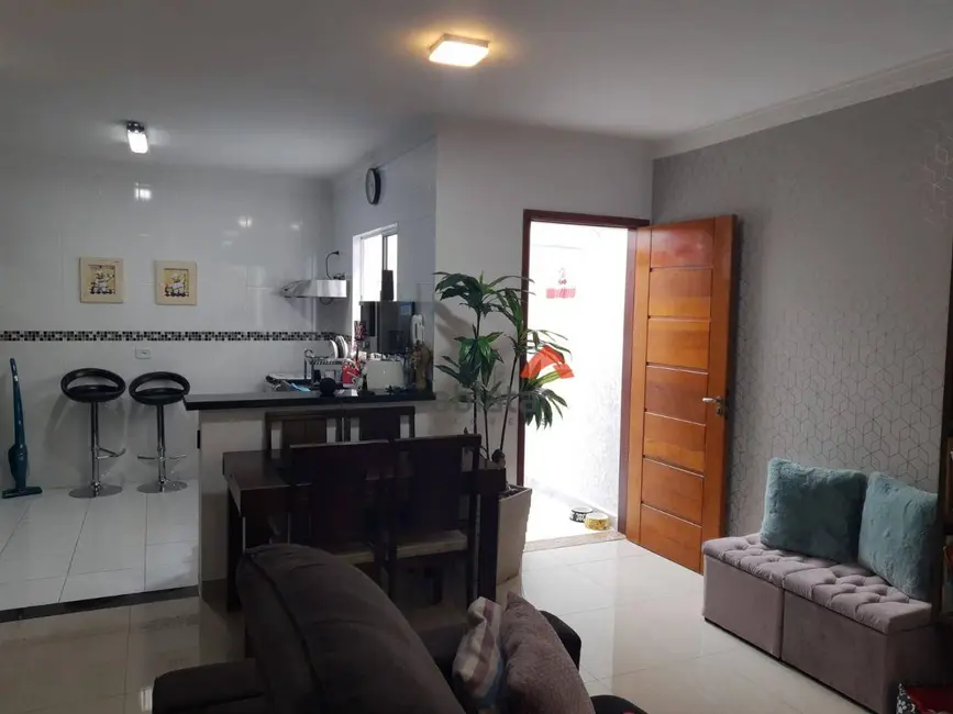 Sobrado com 3 quartos à venda, 120m2 em Vila Nilo, São Paulo - SP - imagem 1 Foto 1 de Sobrado com 3 quartos à venda, 120m2 em Vila Nilo, São Paulo - SP