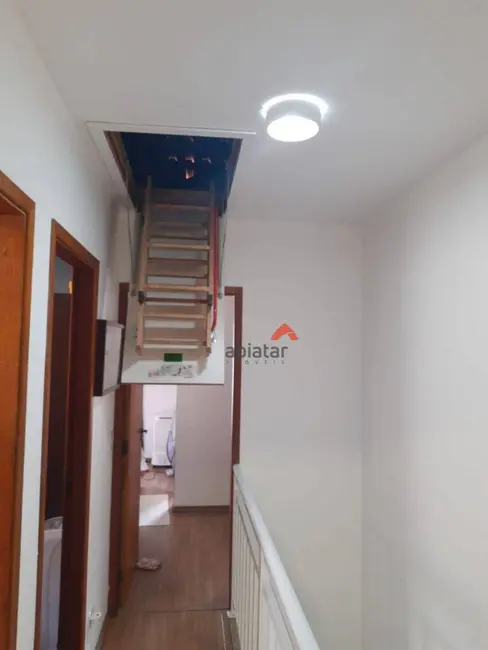 Sobrado com 3 quartos à venda, 120m2 em Vila Nilo, São Paulo - SP - imagem 5 Foto 5 de Sobrado com 3 quartos à venda, 120m2 em Vila Nilo, São Paulo - SP