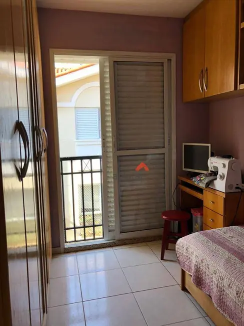 Sobrado com 3 quartos à venda, 143m2 em Ferreira, São Paulo - SP - imagem 9 Foto 9 de Sobrado com 3 quartos à venda, 143m2 em Ferreira, São Paulo - SP