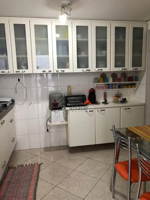 Sobrado com 3 quartos à venda, 143m2 em Ferreira, São Paulo - SP - imagem 5 Foto 5 de Sobrado com 3 quartos à venda, 143m2 em Ferreira, São Paulo - SP