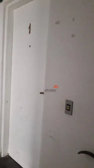 Sala Comercial para alugar, 21m2 em Jardim Maria Rosa, Taboao Da Serra - SP - imagem 3 Foto 3 de Sala Comercial para alugar, 21m2 em Jardim Maria Rosa, Taboao Da Serra - SP