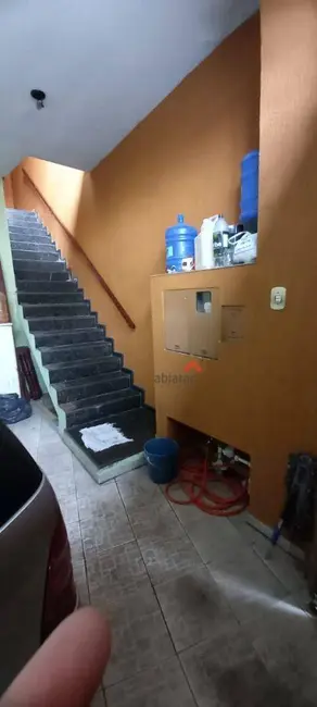 Sobrado com 4 quartos à venda, 250m2 em Jardim América, Taboao Da Serra - SP - imagem 3 Foto 3 de Sobrado com 4 quartos à venda, 250m2 em Jardim América, Taboao Da Serra - SP