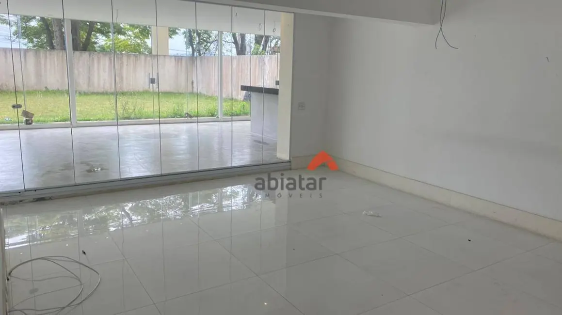 Foto 1 de Apartamento com 4 quartos à venda, 300m2 em Jardim Henriqueta, Taboao Da Serra - SP