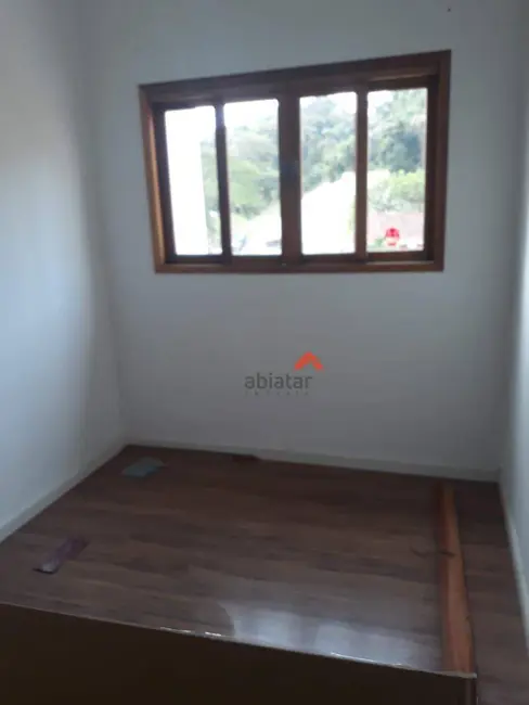 Foto 3 de Sobrado com 3 quartos à venda, 127m2 em Jardim Mirna, Taboao Da Serra - SP