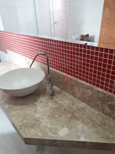 Foto 2 de Sobrado com 3 quartos à venda, 127m2 em Jardim Mirna, Taboao Da Serra - SP