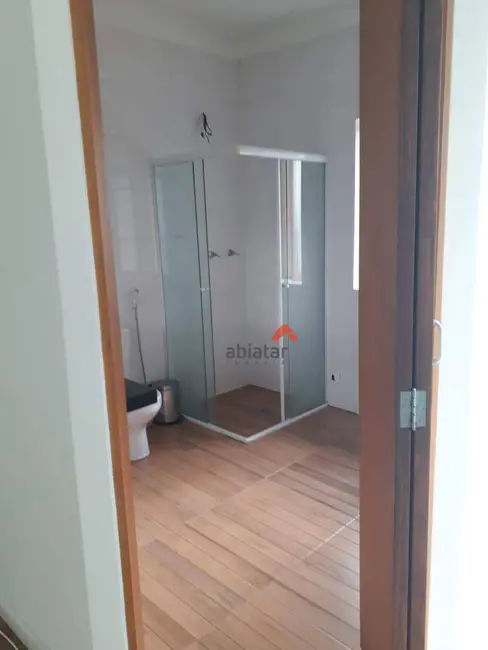 Foto 8 de Sobrado com 3 quartos à venda, 127m2 em Jardim Mirna, Taboao Da Serra - SP