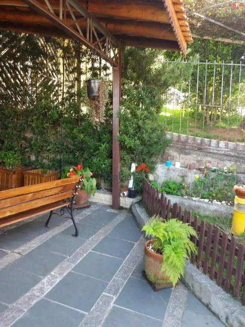 Foto 2 de Sobrado com 3 quartos à venda, 117m2 em Jardim Kuabara, Taboao Da Serra - SP