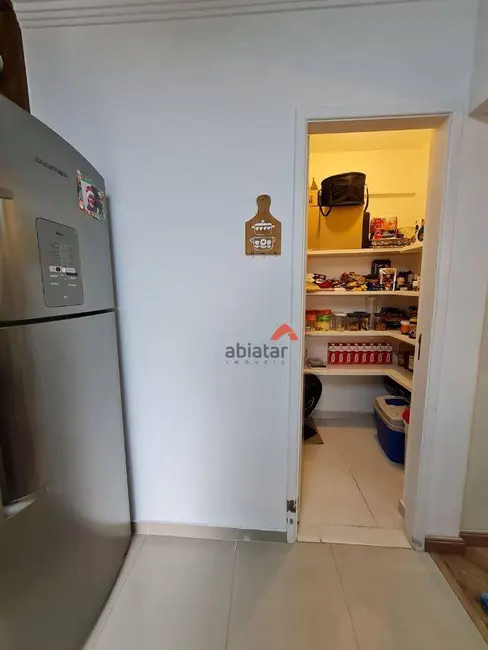 Apartamento com 2 quartos à venda, 72m2 em Jardim Maria Rosa, Taboao Da Serra - SP - imagem 6 Foto 6 de Apartamento com 2 quartos à venda, 72m2 em Jardim Maria Rosa, Taboao Da Serra - SP