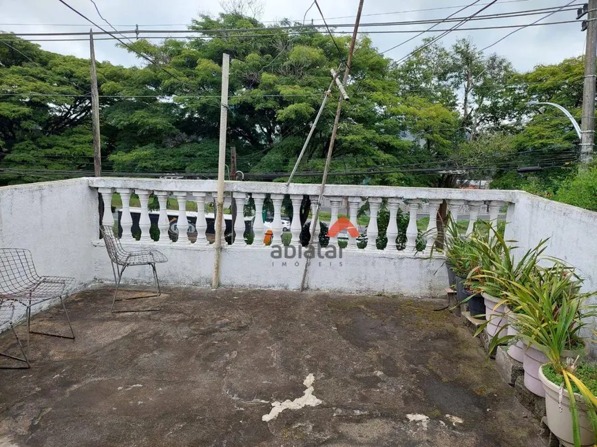 Foto 2 de Casa com 3 quartos à venda e para alugar, 250m2 em Jardim Sadie, Embu Das Artes - SP