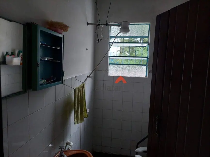 Foto 3 de Casa com 3 quartos à venda e para alugar, 250m2 em Jardim Sadie, Embu Das Artes - SP